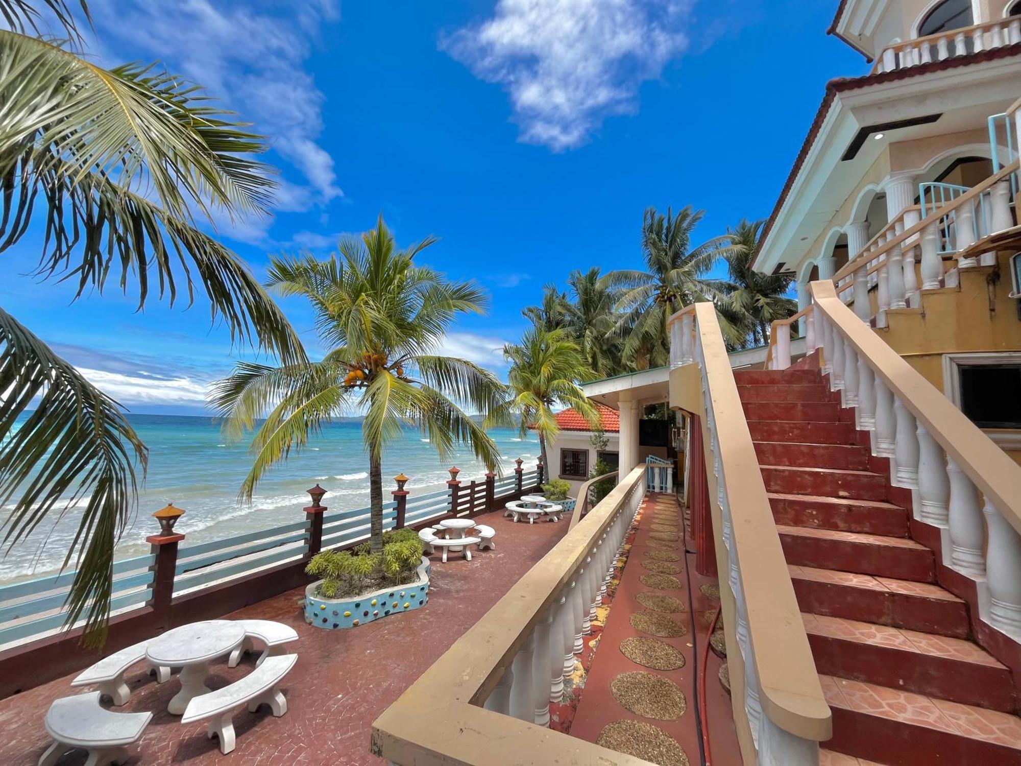 Casaroyal Beachfront Siquijor Buitenkant foto